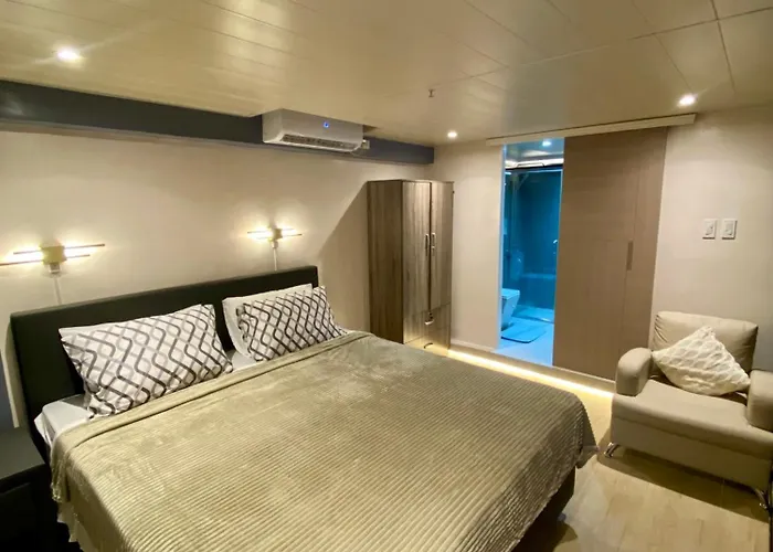 Cozy Near Airport Aparthotel Lapu-Lapu City